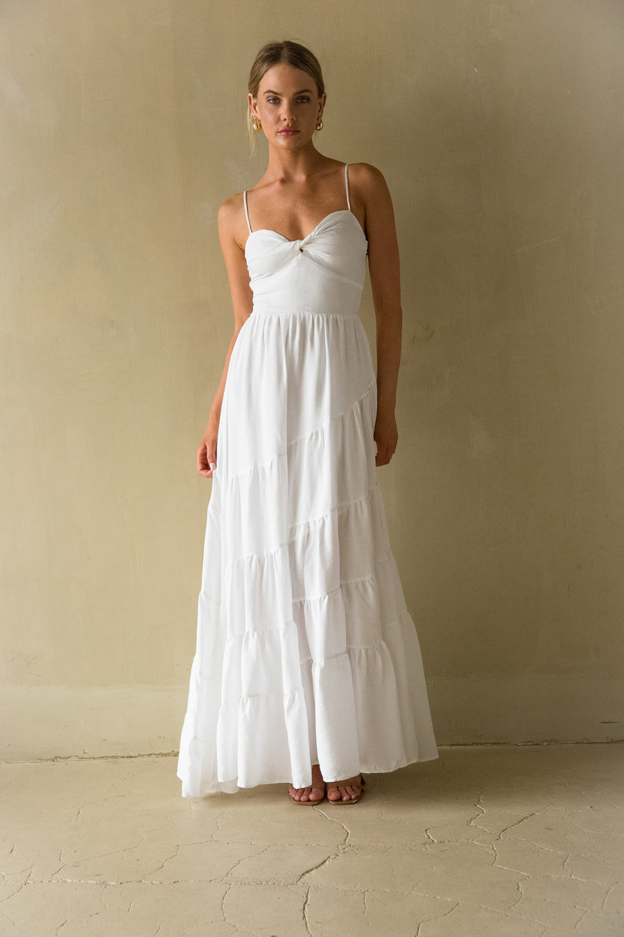 Donna Twist Front Maxi Dress
